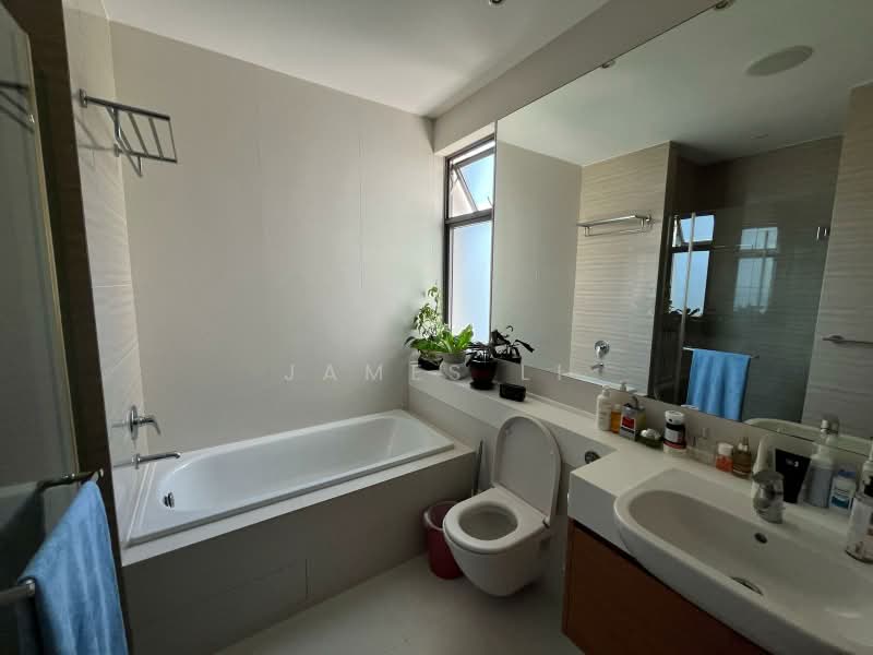 The Skywoods, 9 Dairy Farm Heights, 4 Bedrooms, 1,346 sqft, Condominium For Sale, by James Li, 500221458 - Bathroom - PropertyGuru.com.sg