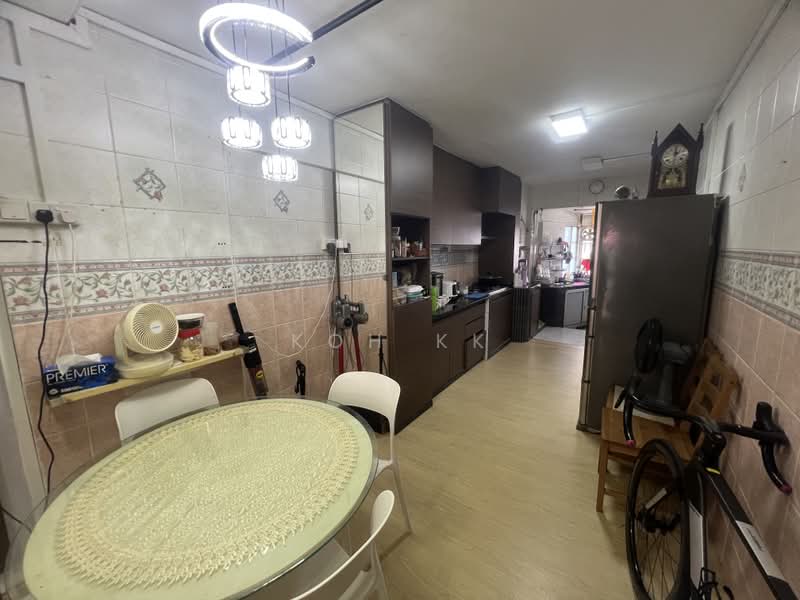 774 Yishun Avenue 3, 774 Yishun Avenue 3, 3 Bedrooms, 958 sqft, HDB Flat For Sale, by Koh KK, 500221462 - Kitchen - PropertyGuru.com.sg