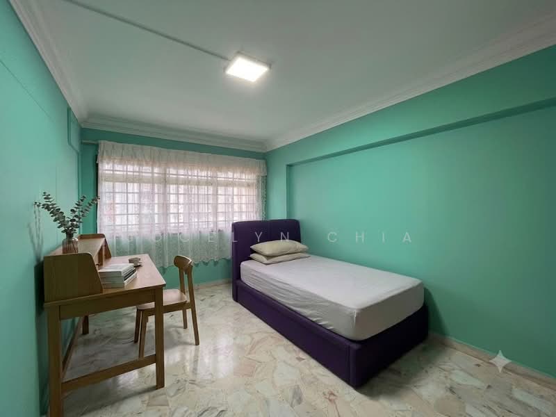 226A Compassvale Walk, 226A Compassvale Walk, 3 Bedrooms, 1,098 sqft, HDB Flat For Sale, by Jocelyn Chia, 500221472 - Bedroom-Al decluttered - PropertyGuru.com.sg