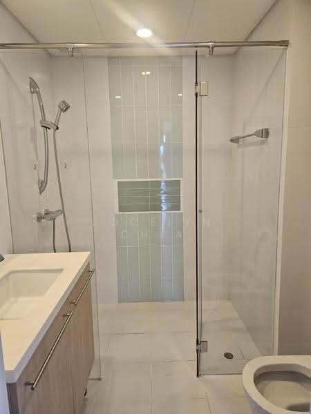 The Sail @ Marina Bay, 6 Marina Boulevard, Boat Quay / Raffles Place / Marina, 4 Bedrooms, 2,099 sqft, Condominium For Sale, by Jocelyn Chia, 500221472 - Bathroom - PropertyGuru.com.sg