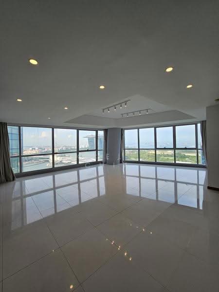 The Sail @ Marina Bay, 6 Marina Boulevard, Boat Quay / Raffles Place / Marina, 4 Bedrooms, 2,099 sqft, Condominium For Sale, by Jocelyn Chia, 500221472 - View - PropertyGuru.com.sg