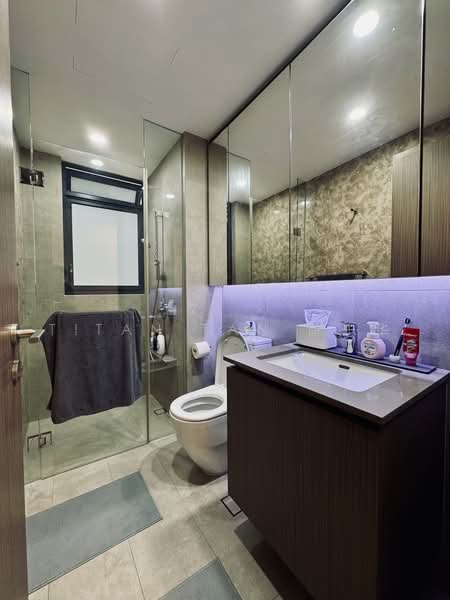 Seaside Residences, 12 Siglap Link, 3 Bedrooms, 1,259 sqft, Apartment For Sale, by Titan Tan 陈忠华, 500221475 - Bathroom - PropertyGuru.com.sg
