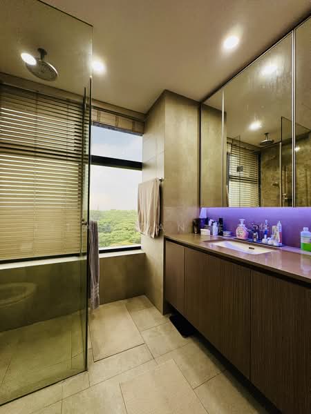 Seaside Residences, 12 Siglap Link, 3 Bedrooms, 1,259 sqft, Apartment For Sale, by Titan Tan 陈忠华, 500221475 - Bathroom - PropertyGuru.com.sg