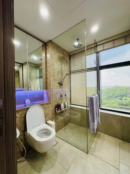 Seaside Residences, 12 Siglap Link, 3 Bedrooms, 1,259 sqft, Apartment For Sale, by Titan Tan 陈忠华, 500221475 - Bathroom - PropertyGuru.com.sg