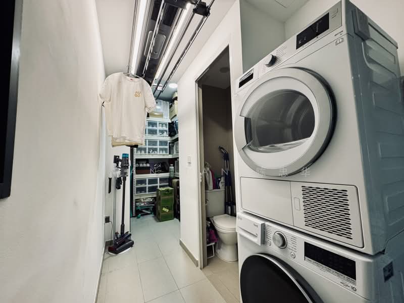 Seaside Residences, 12 Siglap Link, 3 Bedrooms, 1,259 sqft, Apartment For Sale, by Titan Tan 陈忠华, 500221475 - Interior - PropertyGuru.com.sg