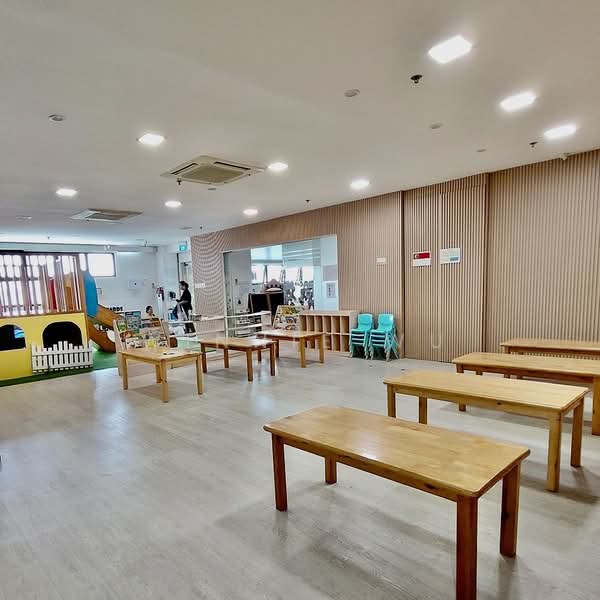 10 Upper Aljunied Link, 10 Upper Aljunied Link, 6,000 sqft, Other Retail For Rent, by Winnie Wu, 500221481 - Interior - CommercialGuru.com.sg