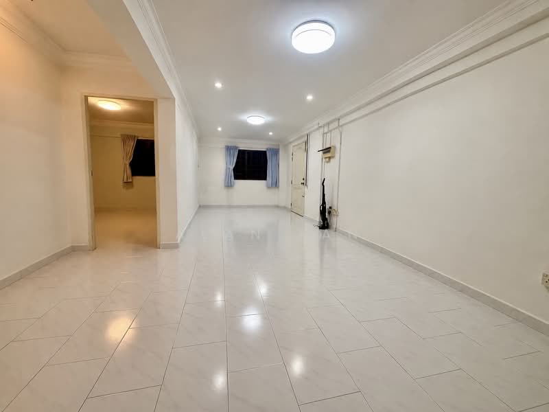 129 Ang Mo Kio Avenue 3, 129 Ang Mo Kio Avenue 3, Ang Mo Kio / Bishan / Thomson, 2 Bedrooms, 947 sqft, HDB Flat For Sale, by Alan Tan, 500221482 - Living Room - PropertyGuru.com.sg