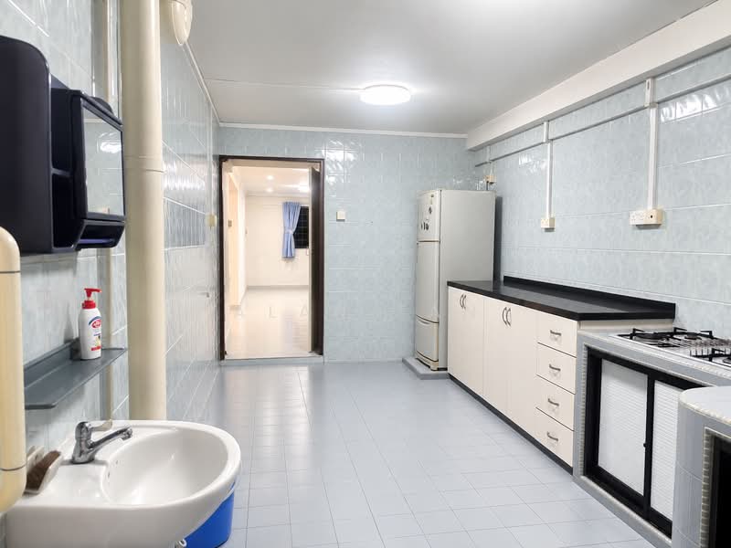 129 Ang Mo Kio Avenue 3, 129 Ang Mo Kio Avenue 3, Ang Mo Kio / Bishan / Thomson, 2 Bedrooms, 947 sqft, HDB Flat For Sale, by Alan Tan, 500221482 - Kitchen - PropertyGuru.com.sg