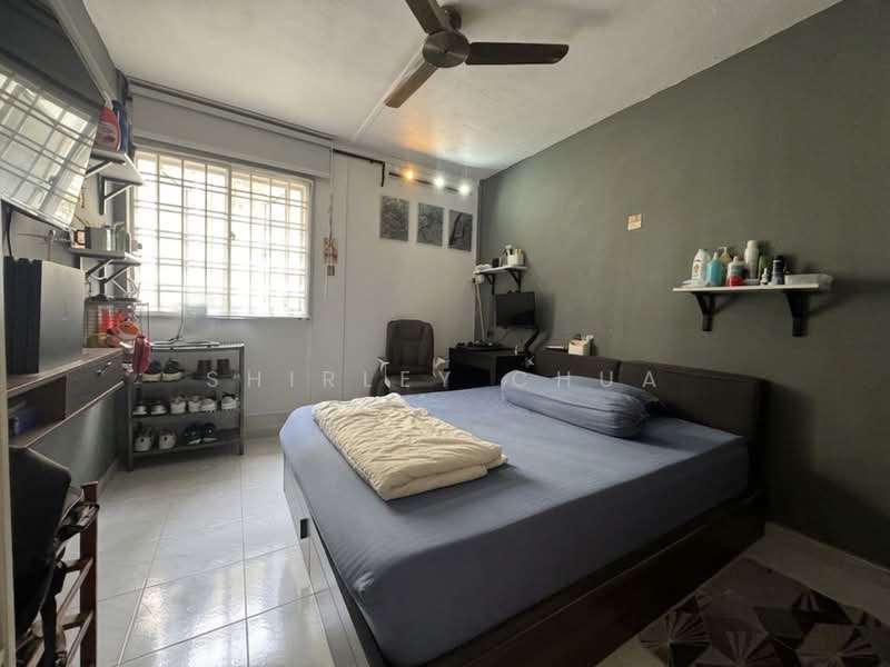 123 Bedok Reservoir Road, 123 Bedok Reservoir Road, 3 Bedrooms, 904 sqft, HDB Flat For Sale, by Shirley Chua, 500221491 - Bedroom - PropertyGuru.com.sg