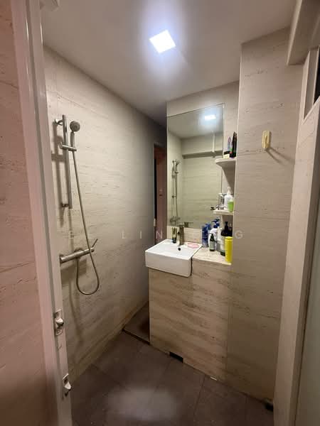 62 Marine Drive photo 3