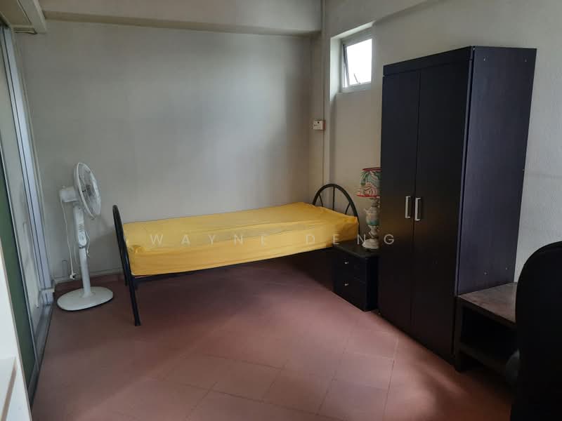 243 Pasir Ris Street 21, 243 Pasir Ris Street 21, Room Rental, 120 sqft, HDB Flat For Rent, by Wayne Deng, 500221495 - Bedroom - PropertyGuru.com.sg