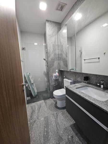 Eco Sanctuary, 63 Chestnut Avenue, 2 Bedrooms, 700 sqft, Condominium For Sale, by Joanne Ng, 500221498 - Common Bathroom - PropertyGuru.com.sg