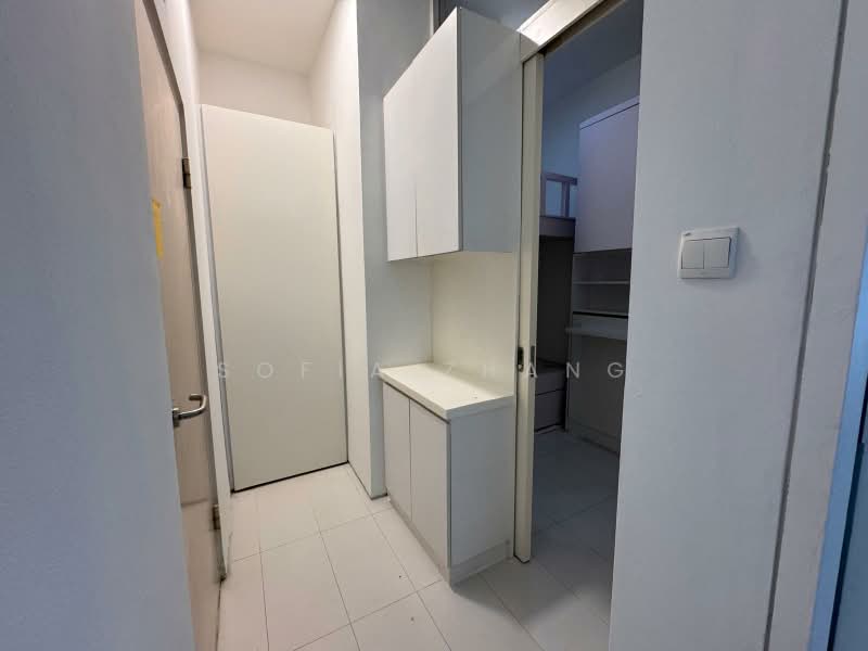 Designer Renovated Bungalow with Pool at Duchess Rd - 6B7B plus Helper room, Duchess Road, 6 Bedrooms, 6,000 sqft, Detached House For Rent, by Sofia Zhang, 500221505 - Helper+Storage - PropertyGuru.com.sg
