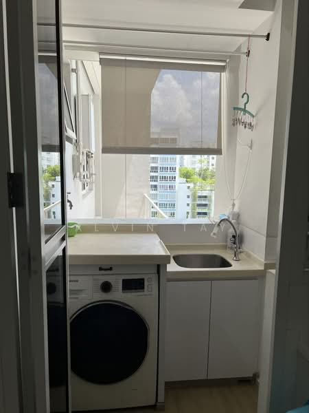 Forestville, 40 Woodlands Drive 16, 3 Bedrooms, 1,100 sqft, Executive Condominium For Rent, by Alvin Tay, 500221507 - Balcony - PropertyGuru.com.sg