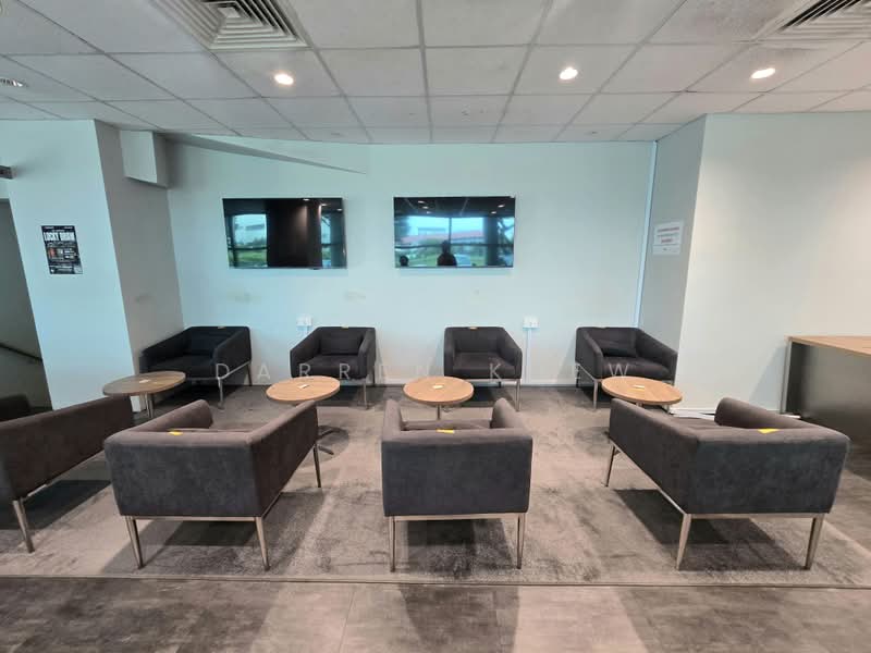 19 Ubi Road 4, Ubi Road 4, 1,782 sqft, Light Industrial (B1) For Rent, by Darren Khew, 500221514 - Interior - CommercialGuru.com.sg