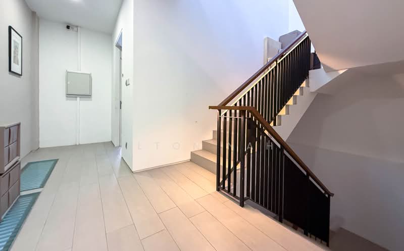 3 Storey Landed in D15!, Burnfoot Terrace, 8 Bedrooms, 2,900 sqft, Terraced House For Sale, by Alton Nah, 500221516 - Entrance - PropertyGuru.com.sg
