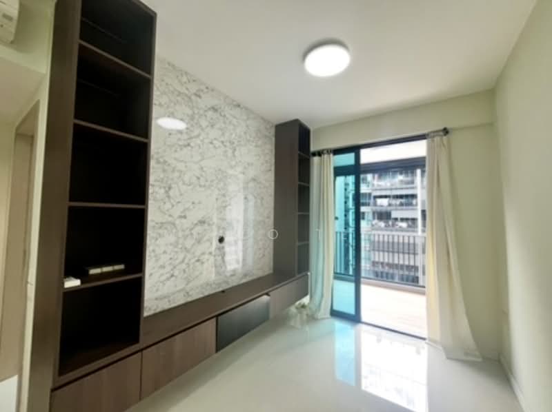 Treasure at Tampines, 55 Tampines Lane, 2 Bedrooms, 678 sqft, Condominium For Sale, by Midco Tee, 500221527 - Living Room - PropertyGuru.com.sg