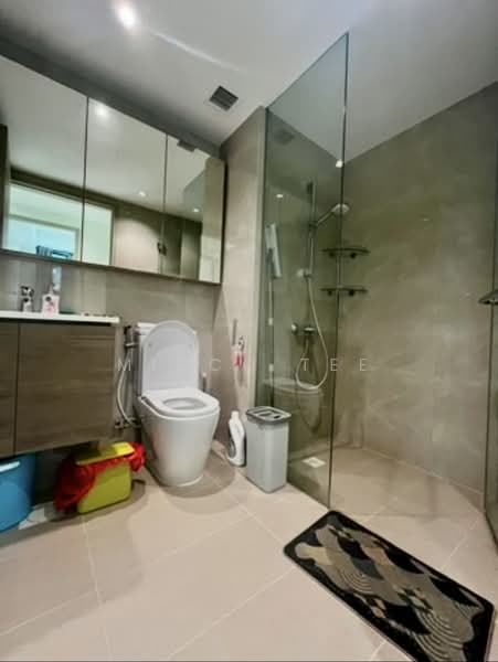 Treasure at Tampines, 55 Tampines Lane, 2 Bedrooms, 678 sqft, Condominium For Sale, by Midco Tee, 500221527 - Bathroom - PropertyGuru.com.sg