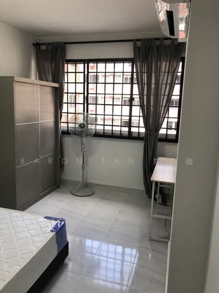 243 Bishan Street 22, 243 Bishan Street 22, 3 Bedrooms, 1,130 sqft, HDB Flat For Rent, by Baron Tan 陈鼎超, 500221535 - Bedroom - PropertyGuru.com.sg
