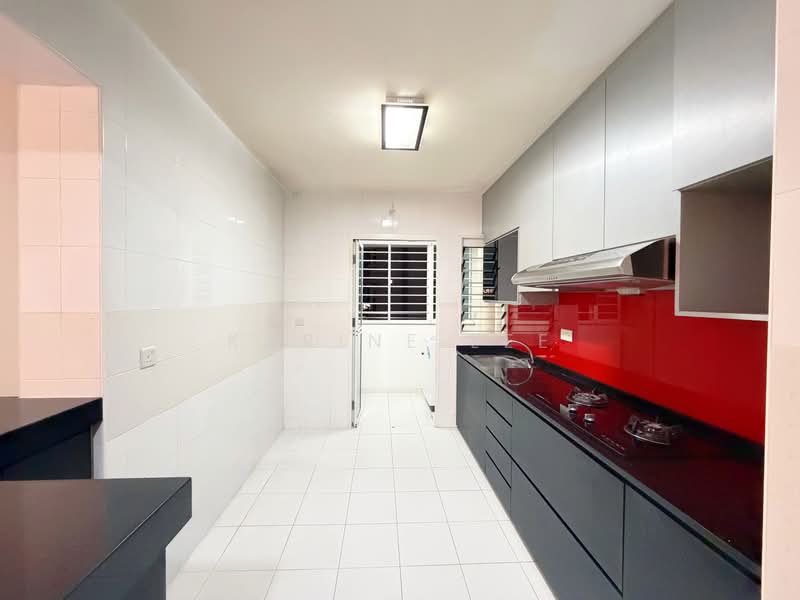 619B Punggol Drive, 619B Punggol Drive, 3 Bedrooms, 1,001 sqft, HDB Flat For Sale, by Karine Lee, 500221538 - Kitchen - PropertyGuru.com.sg