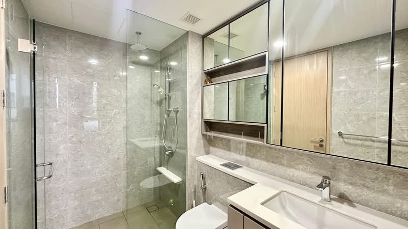 The Tapestry, 51 Tampines Street 86, 1 Bedroom, 441 sqft, Condominium For Sale, by Ashlyn Lim, 500221543 - Bathroom - PropertyGuru.com.sg