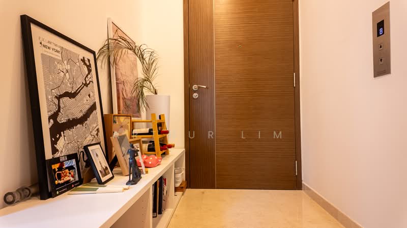 Amber Skye, 8 Amber Road, 2 Bedrooms, 1,216 sqft, Apartment For Sale, by Arthur Lim, 500221547 - Private Lift Lobby - PropertyGuru.com.sg