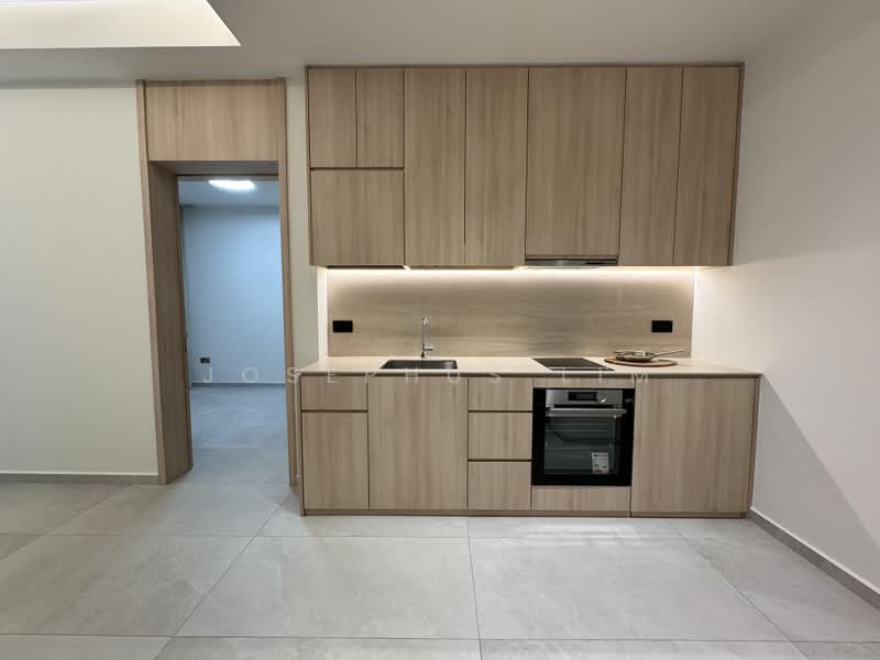 10 Evelyn, 10 Evelyn Road, 1 Bedroom, 614 sqft, Condominium For Rent, by Josephus Lim, 500221553 - Kitchen - PropertyGuru.com.sg