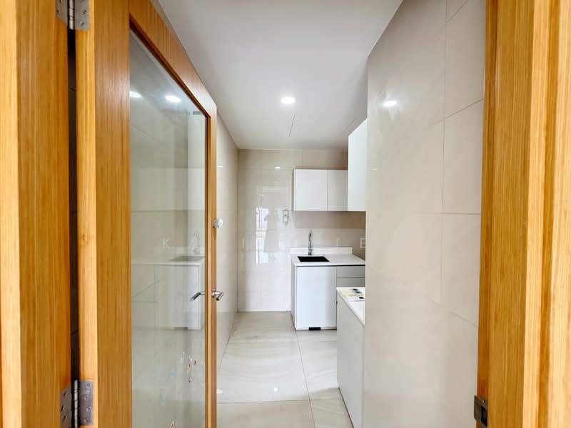 The Vales, 79 Anchorvale Crescent, 2 Bedrooms, 753 sqft, Condominium For Rent, by Karine Lee, 500221556 - Kitchen - PropertyGuru.com.sg
