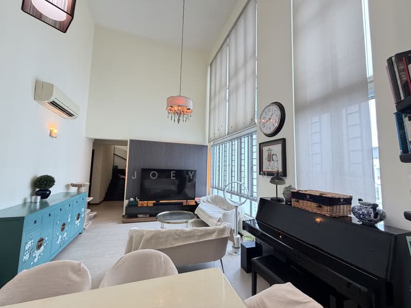 Northoaks, 30 Woodlands Cresent, 3 Bedrooms, 2,271 sqft, Condominium For Sale, by Joey Tan, 500221562 - Living Room - PropertyGuru.com.sg