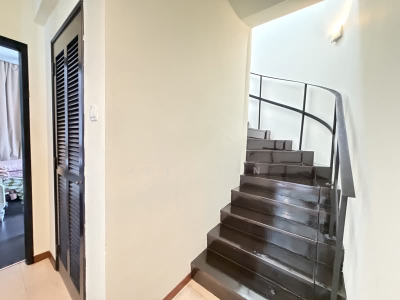 Northoaks, 30 Woodlands Cresent, 3 Bedrooms, 2,271 sqft, Condominium For Sale, by Joey Tan, 500221562 - Interior - PropertyGuru.com.sg