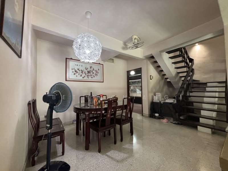 Fulton Avenue, Fulton Avenue, 3 Bedrooms, 2,100 sqft, Terraced House For Sale, by Betty Chiang, 500221563 - Dining Room - PropertyGuru.com.sg