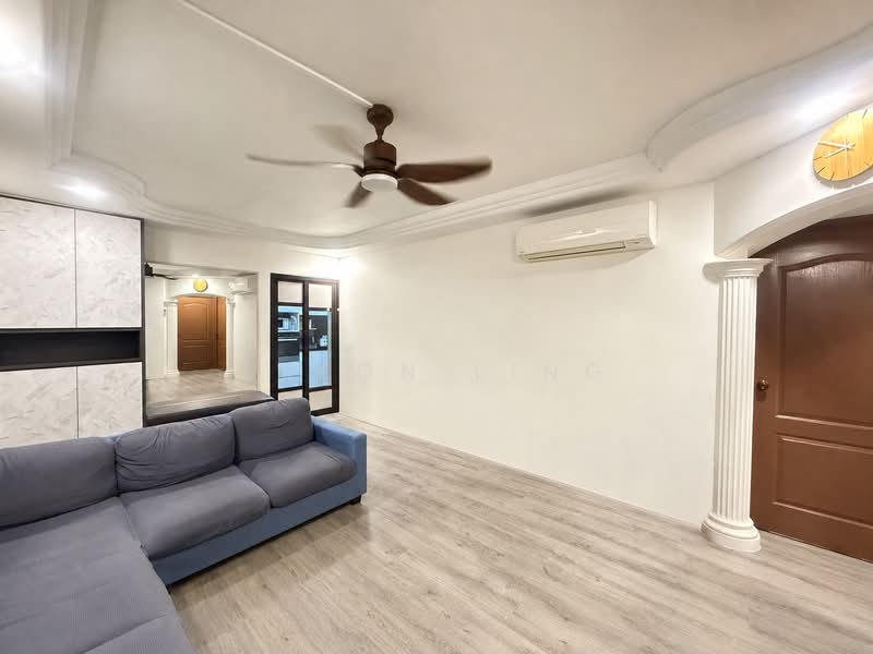 477 Sembawang Drive, 477 Sembawang Drive, 3 Bedrooms, 926 sqft, HDB Flat For Sale, by Leeon Ling, 500221571 - Living Room - PropertyGuru.com.sg