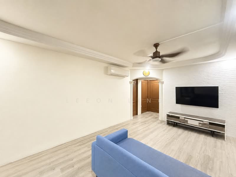 477 Sembawang Drive, 477 Sembawang Drive, 3 Bedrooms, 926 sqft, HDB Flat For Sale, by Leeon Ling, 500221571 - Living Room - PropertyGuru.com.sg