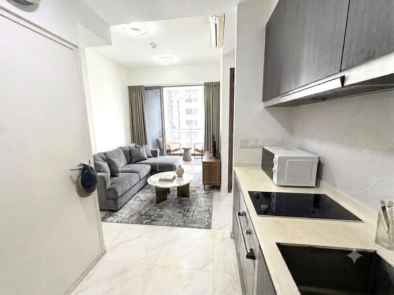 Spottiswoode 18, 18 Spottiswoode Park Road, 2 Bedrooms, 657 sqft, Condominium For Rent, by Ashley Thio, 500221575 - Living Room - PropertyGuru.com.sg