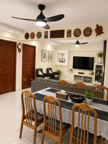270 Bishan Street 24, 270 Bishan Street 24, 3 Bedrooms, 1,130 sqft, HDB Flat For Rent, by Amanda Wong, 500221583 - Living Room - PropertyGuru.com.sg