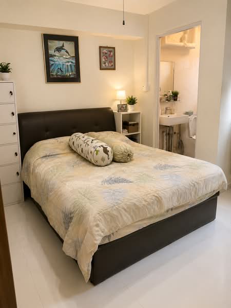 270 Bishan Street 24, 270 Bishan Street 24, 3 Bedrooms, 1,130 sqft, HDB Flat For Rent, by Amanda Wong, 500221583 - Bedroom - PropertyGuru.com.sg