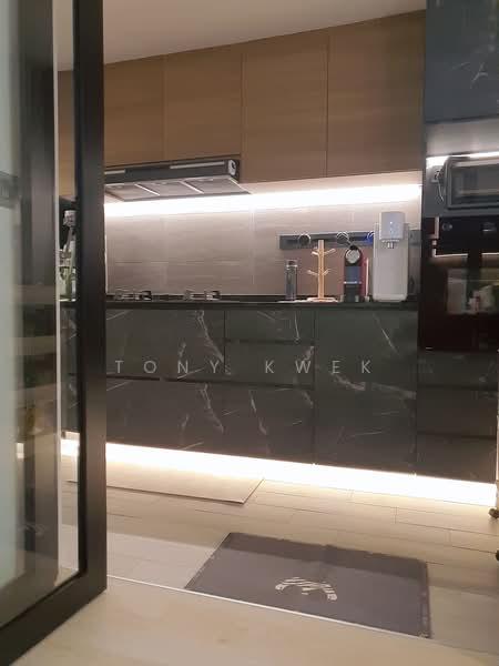 The Terrace, 88 Edgedale Plains, 3 Bedrooms, 1,001 sqft, Executive Condominium For Sale, by Tony Kwek, 500221584 - Kitchen - PropertyGuru.com.sg