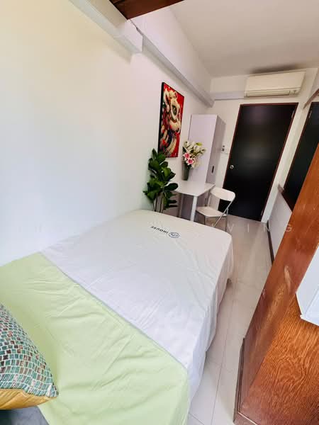 Lagoon View, 5000L Marine Parade Road, Room Rental, 80 sqft, Apartment For Rent, by LEO, 500221586 - Bedroom - PropertyGuru.com.sg