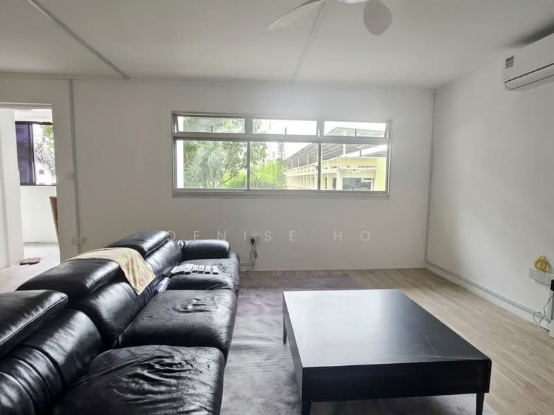 405 Woodlands Street 41, 405 Woodlands Street 41, 3 Bedrooms, 900 sqft, HDB Flat For Rent, by Denise Ho, 500221587 - Living Room - PropertyGuru.com.sg