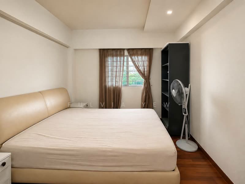 523 Ang Mo Kio Avenue 5, 523 Ang Mo Kio Avenue 5, 2 Bedrooms, 732 sqft, HDB Flat For Sale, by Fulvia Yew, 500221588 - Bedroom - PropertyGuru.com.sg
