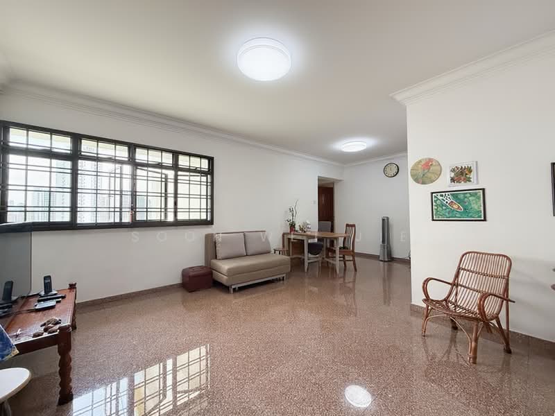23 Jalan Membina, 23 Jalan Membina, 3 Bedrooms, 969 sqft, HDB Flat For Sale, by Soon Wei Jie, 500221594 - Living Room - PropertyGuru.com.sg