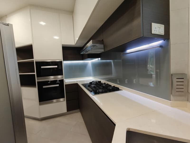Sheares Ville, 9 Holt Road, 3 Bedrooms, 1,399 sqft, Condominium For Rent, by Jacqlyn Lee, 500221603 - Kitchen - PropertyGuru.com.sg