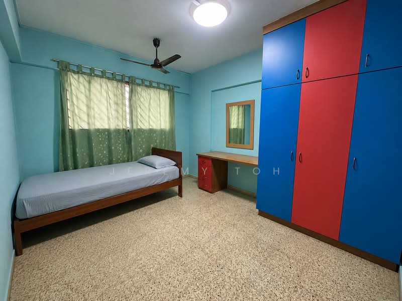 205 Bukit Batok Street 21, 205 Bukit Batok Street 21, 2 Bedrooms, 785 sqft, HDB Flat For Rent, by Jeremy Toh, 500221606 - Bedroom - PropertyGuru.com.sg