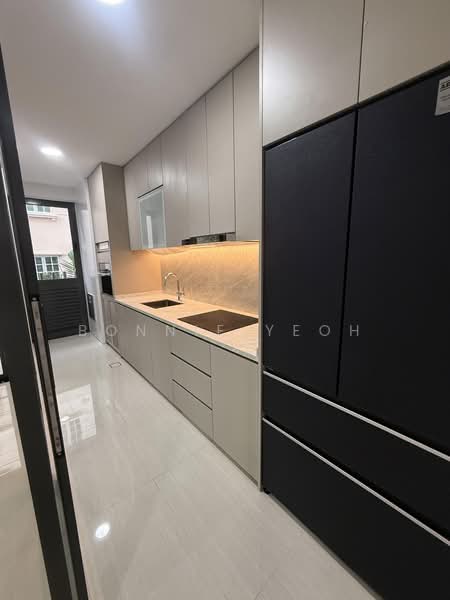 One 33 Residences, Lorong L Telok Kurau, 3 Bedrooms, 1,033 sqft, Apartment For Rent, by Bonnie Yeoh, 500221613 - Kitchen - PropertyGuru.com.sg