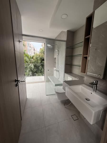 One 33 Residences, Lorong L Telok Kurau, 3 Bedrooms, 1,033 sqft, Apartment For Rent, by Bonnie Yeoh, 500221613 - Bathroom - PropertyGuru.com.sg