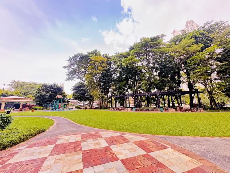 Trellis Towers, 700 Toa Payoh Lorong 1, Room Rental, 80 sqft, Condominium For Rent, by LEO, 500221616 - Exterior - PropertyGuru.com.sg