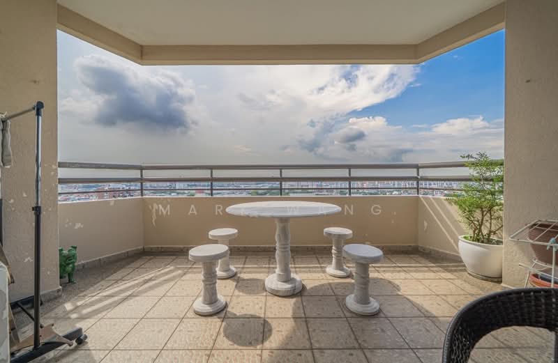 Bayshore Park, 60 Bayshore Road, 4 Bedrooms, 2,196 sqft, Condominium For Sale, by Mark Wang, 500221619 - Balcony - PropertyGuru.com.sg