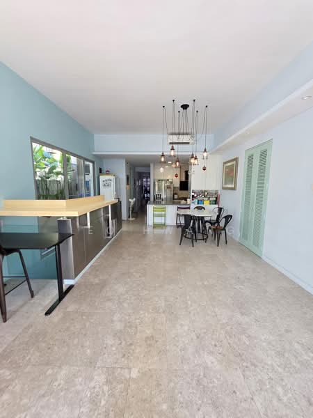 The Lighthouse, 161 Jalan Loyang Besar, 3 Bedrooms, 1,841 sqft, Condominium For Sale, by Leo Hwang, 500221620 - Kitchen - PropertyGuru.com.sg