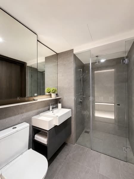 Riverfront Residences, 41 Hougang Avenue 7, 1 Bedroom, 463 sqft, Condominium For Sale, by Kevin Aw 胡锦胜, 500221629 - Bathroom - PropertyGuru.com.sg