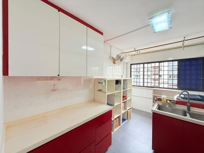 214 Bedok North Street 1, 214 Bedok North Street 1, 2 Bedrooms, 732 sqft, HDB Flat For Rent, by James Yeo, 500221636 - Kitchen - PropertyGuru.com.sg